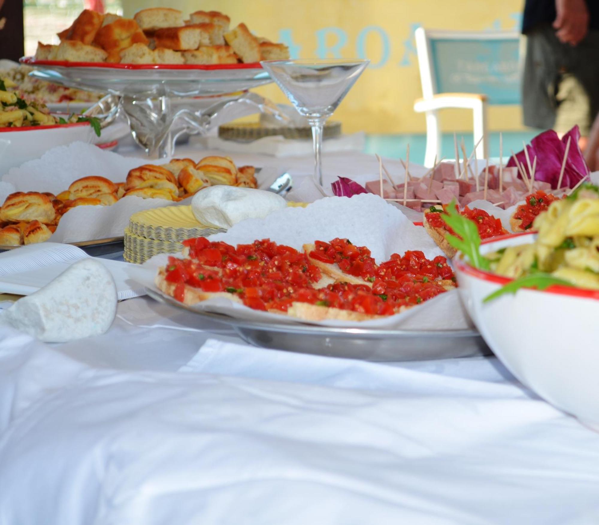 Hotel Ariella Милано Мартима Екстериор снимка